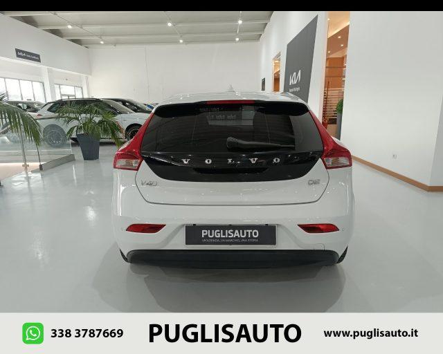 VOLVO V40 D2 Kinetic