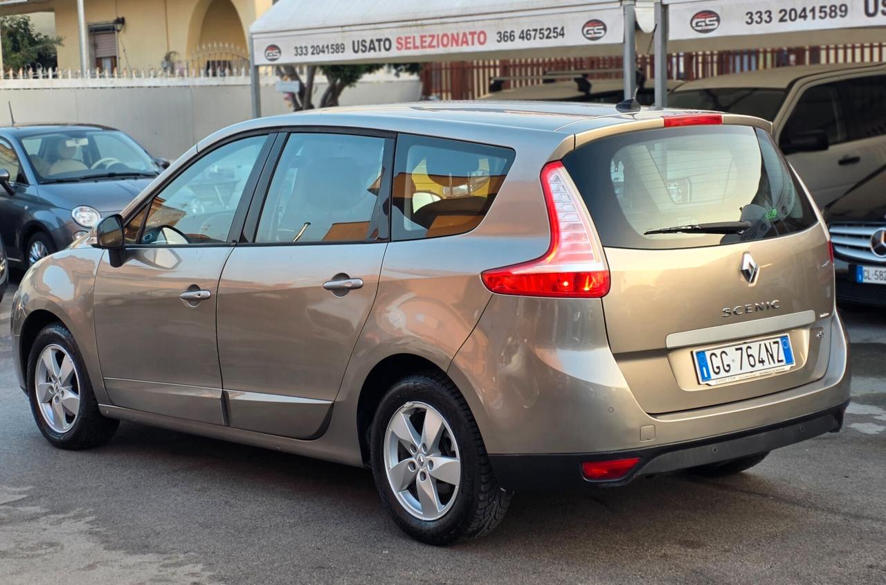 Renault Grand Scénic X-Mod 1.5 dCi 7 posti