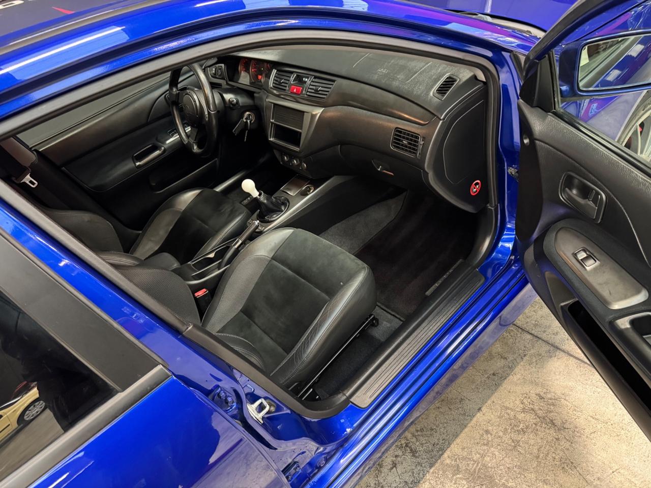 Mitsubishi Lancer 2.0 16V 4p. 4WD Evolution IX GSR