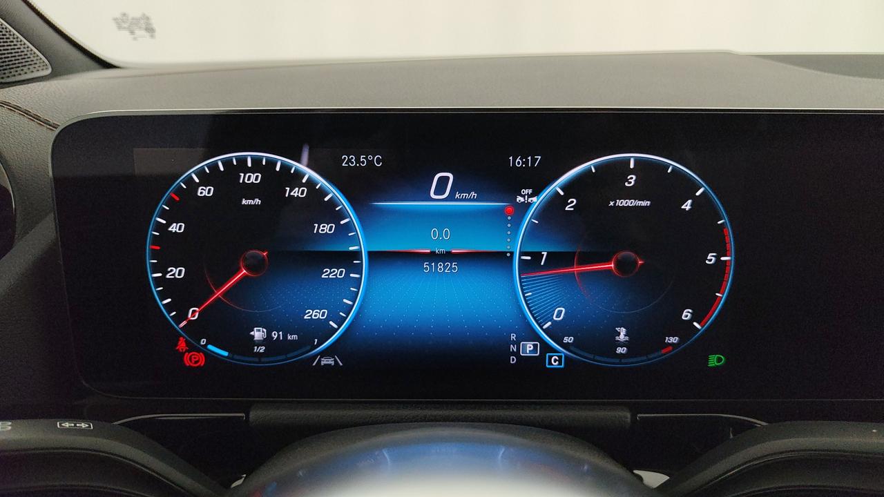 Mercedes-Benz GLA 200 d Premium auto