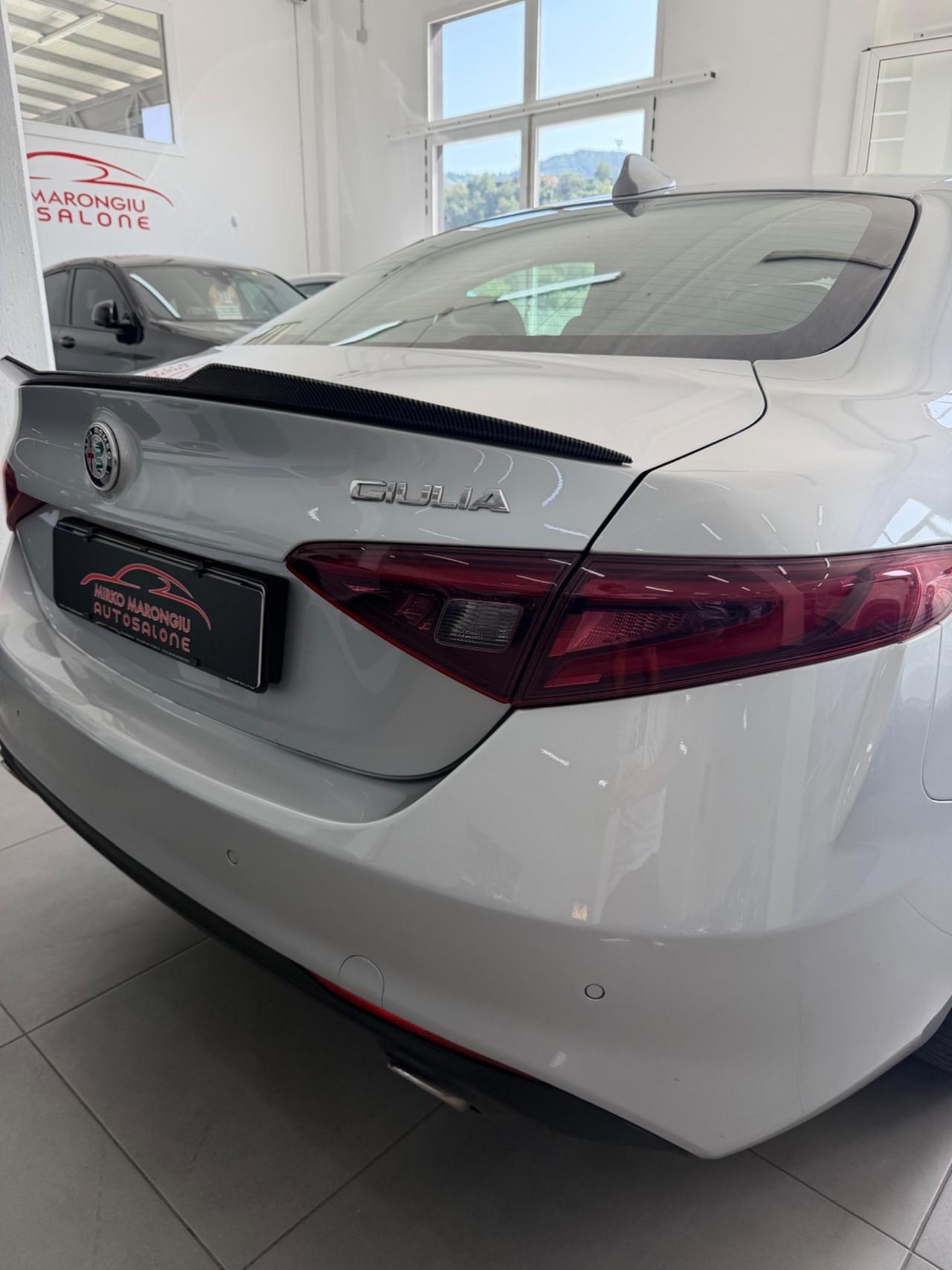 Alfa Romeo Giulia 2.2 160 cv AT8 Super FINANZIABILE