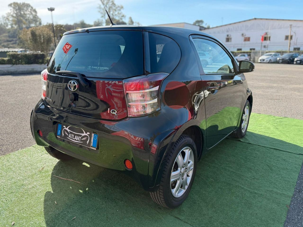 Toyota iQ 1.0 Multidrive