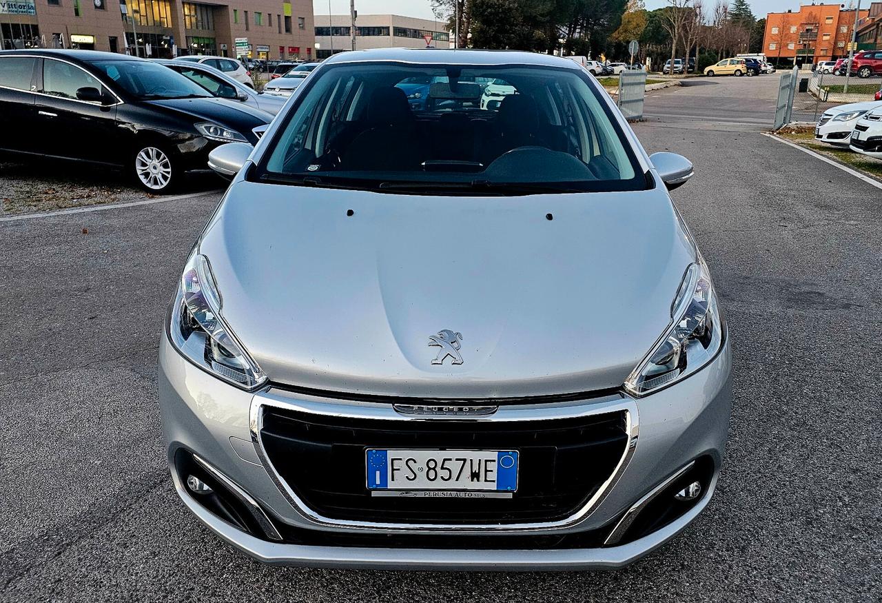 Peugeot 208 IBlueHDi 75 5 porte Allure