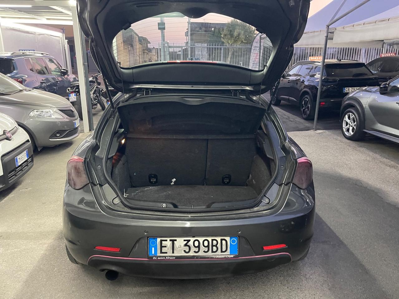 Alfa Romeo Giulietta 1.6 JTDm-2 105 CV Distinctive