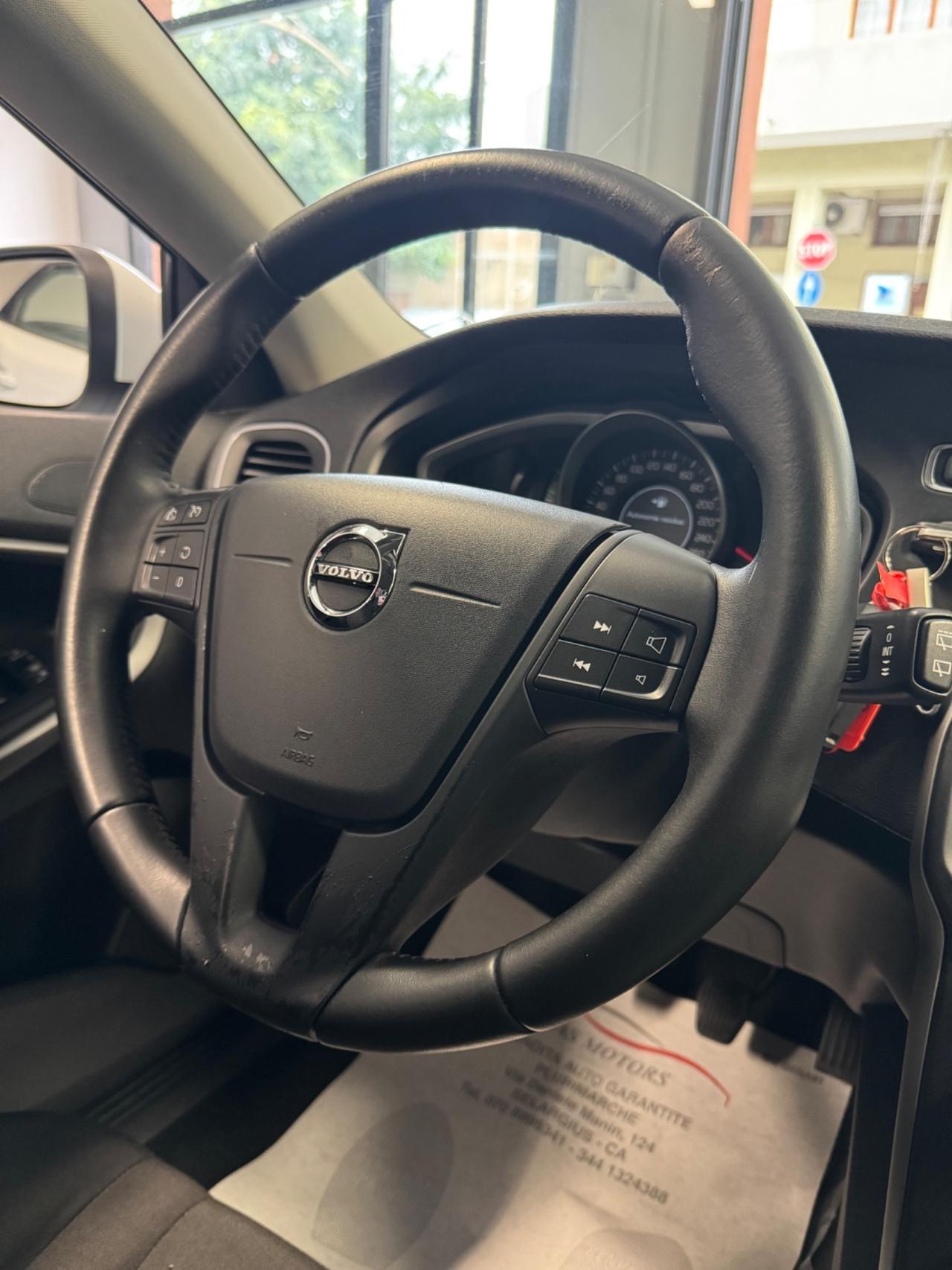 Volvo V40 2.0 120 CV D2 FINANZIABILE