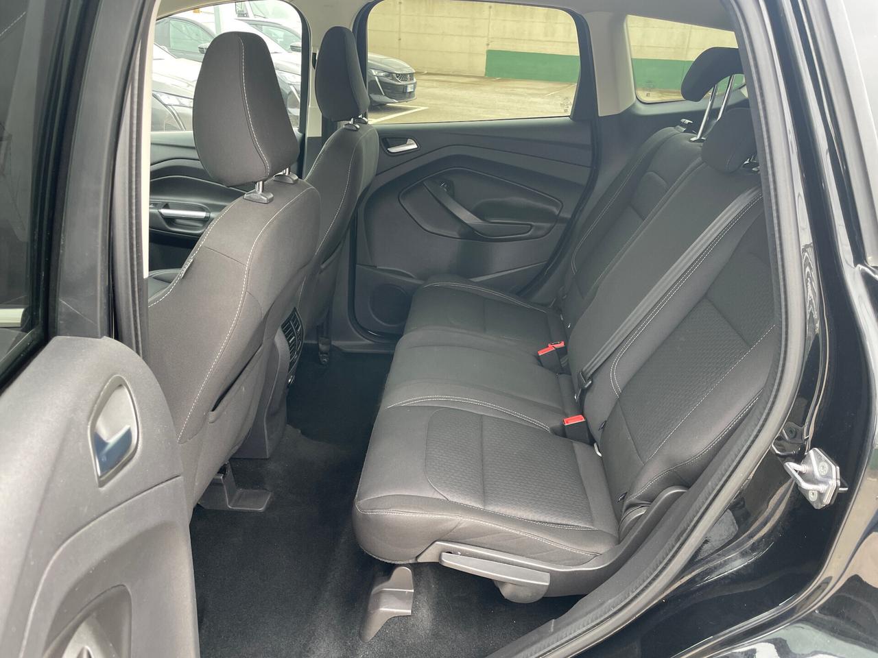 Ford Kuga 1.5 TDCI 120 CV S&S 2WD Titanium