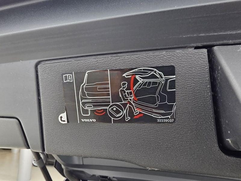 Volvo XC60 B4 D AWD Autom. Inscription GANCIO TRAINO