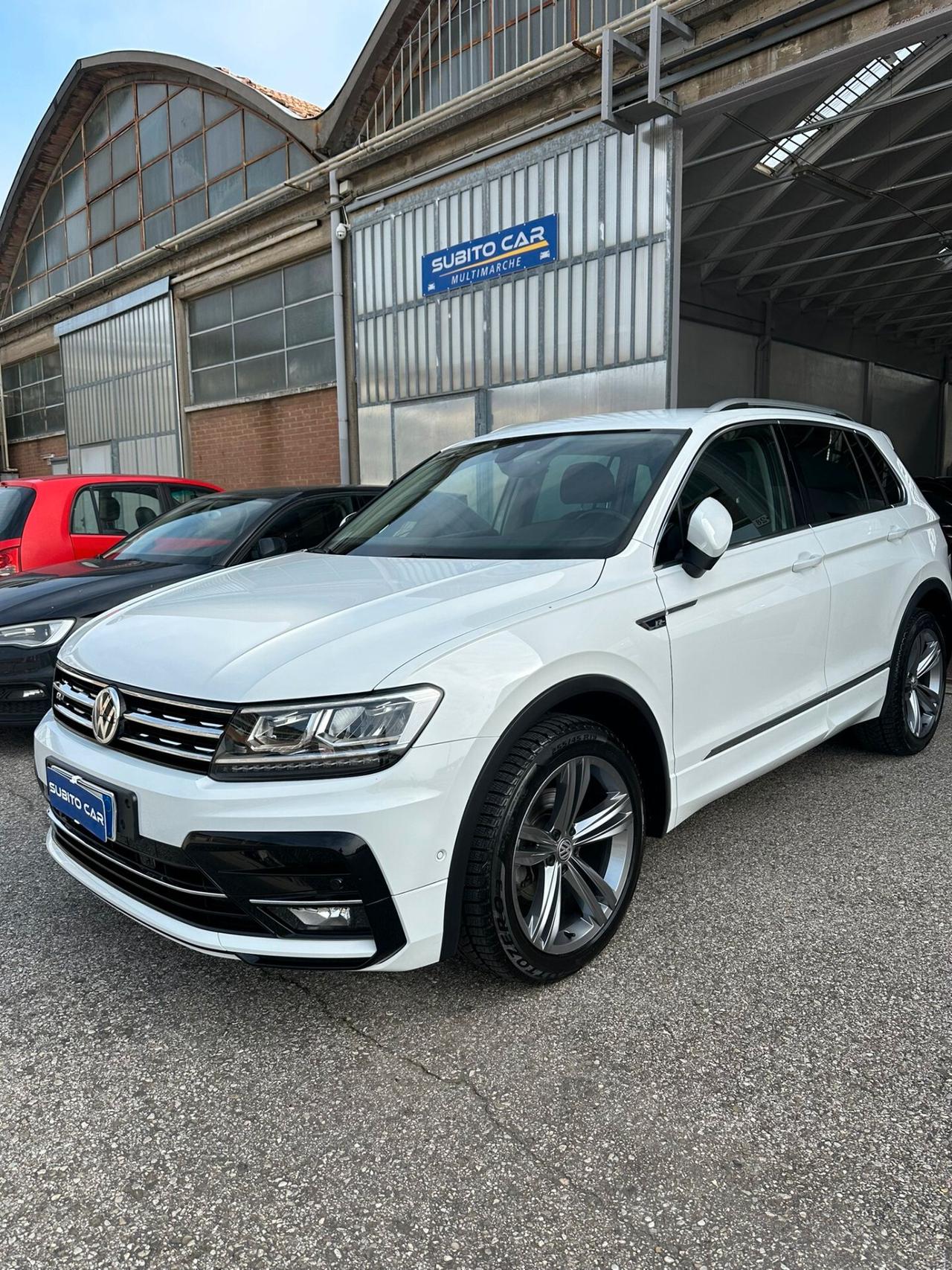 Volkswagen Tiguan 2.0 TDI SCR 4MOTION R-LINE