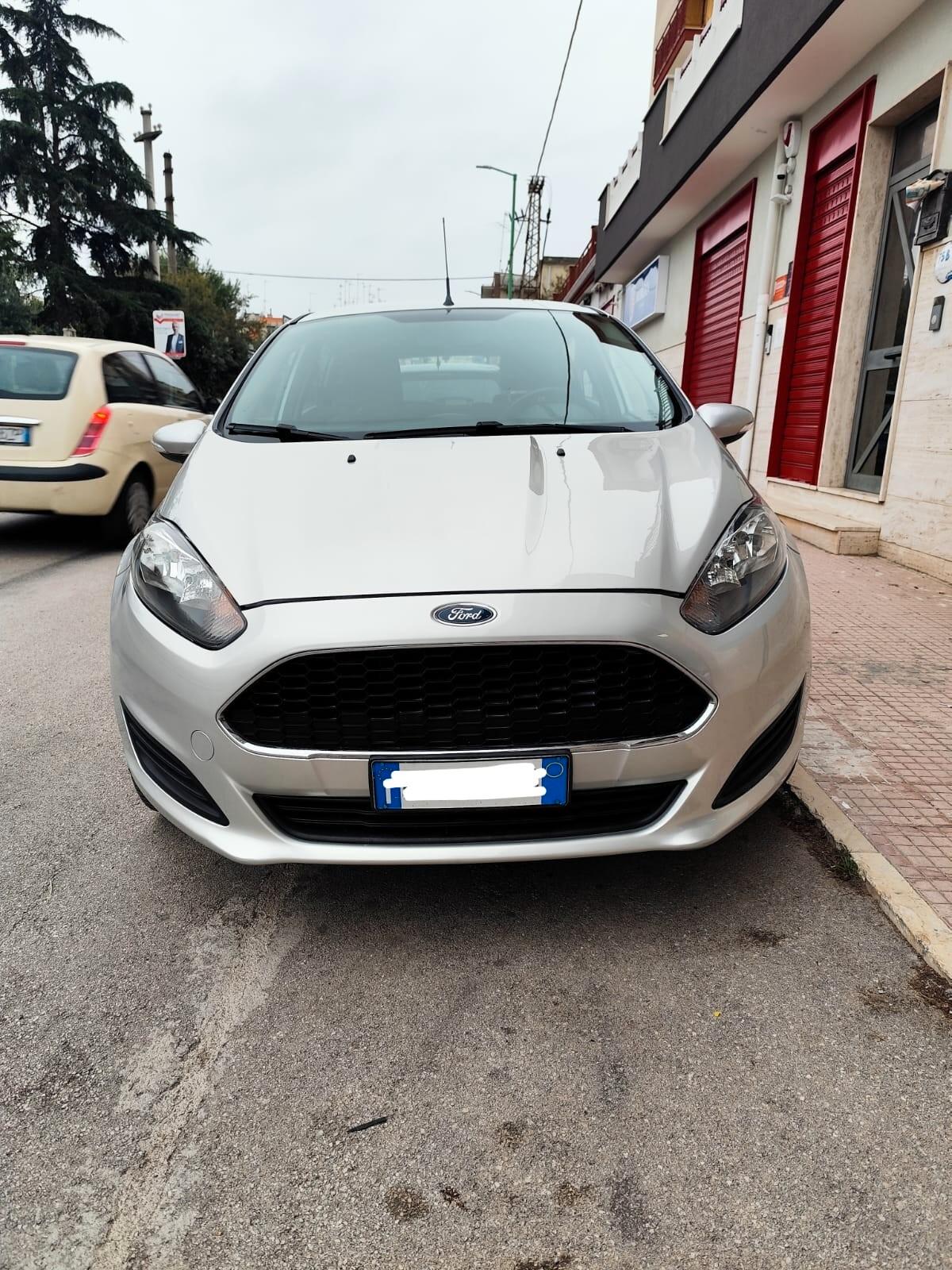 Ford Fiesta 1.5 TDCi Diesel 75CV