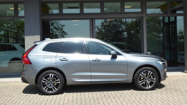 VOLVO XC60 B4 (d) AWD Geartronic Momentum