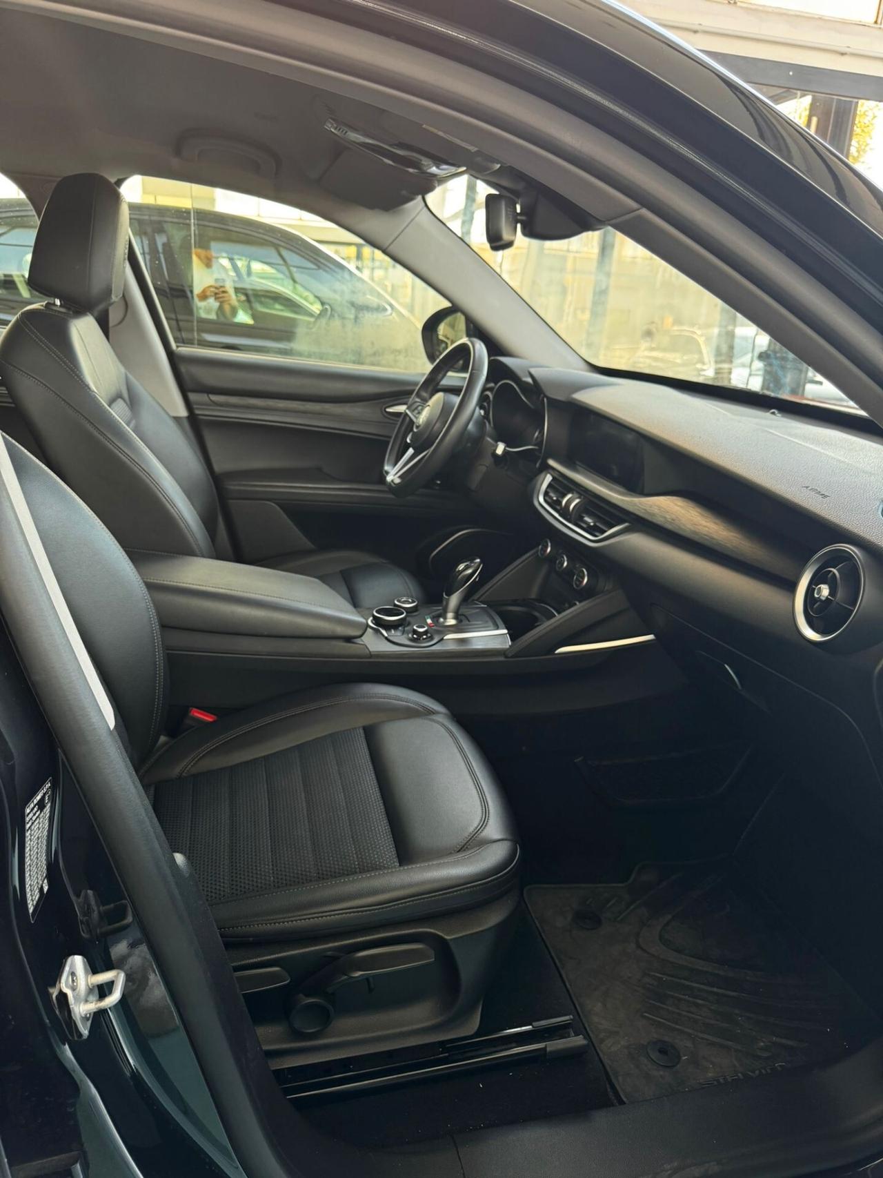 Alfa Romeo Stelvio 2.2 Turbodiesel 210 CV AT8 Q4 Executive