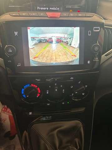 Lancia Ypsilon 1.0 firefly hybrid platinum