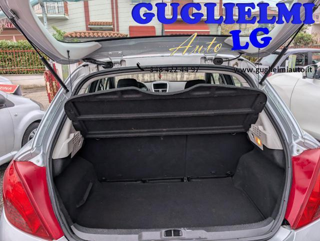 PEUGEOT 207 1.4 8V 75CV 5p. ONE Line