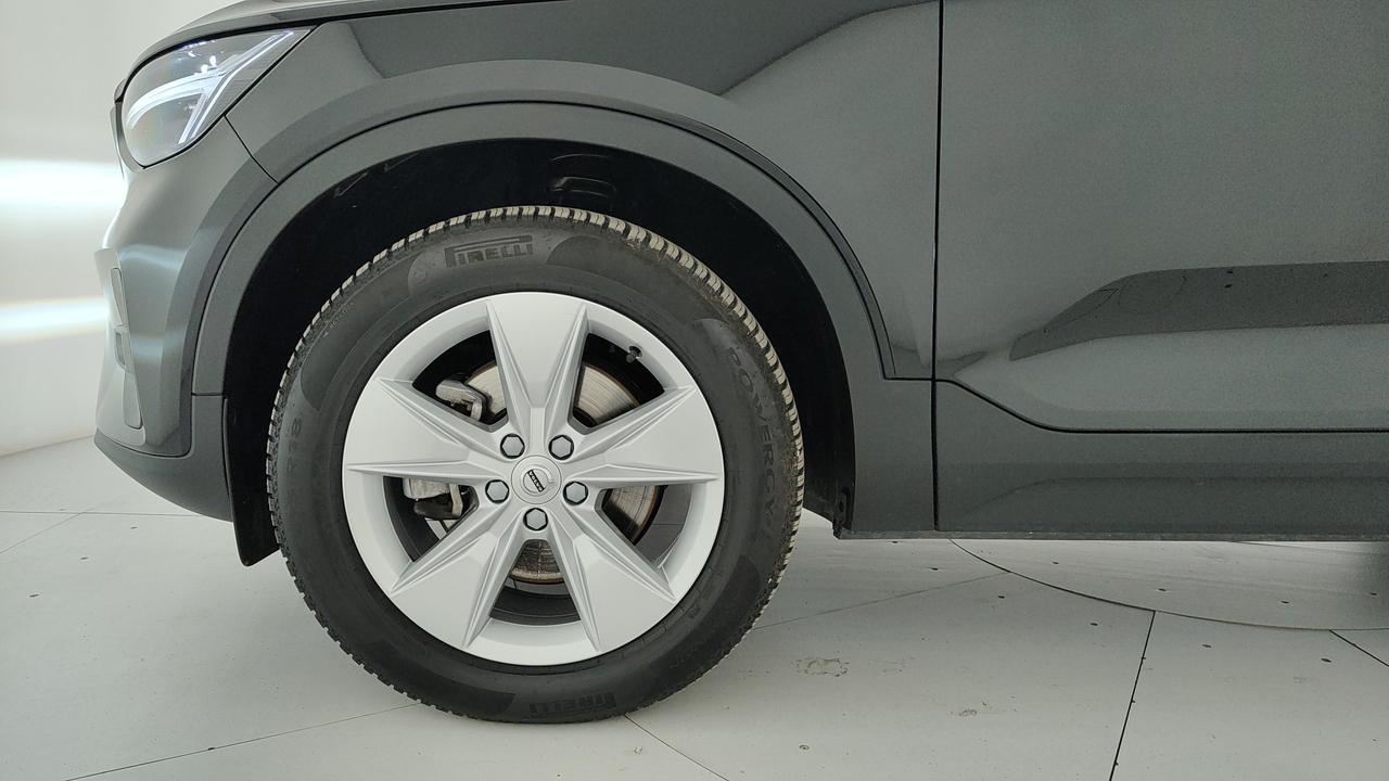 VOLVO XC40 2.0 b3 Core auto