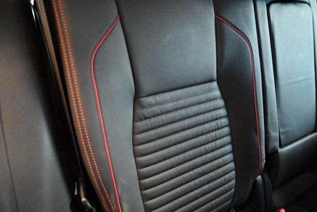 LAND ROVER Discovery Sport P300e HYBRID R-DYNAMIC S AWD AUT.PHEV PLUG-IN FULL