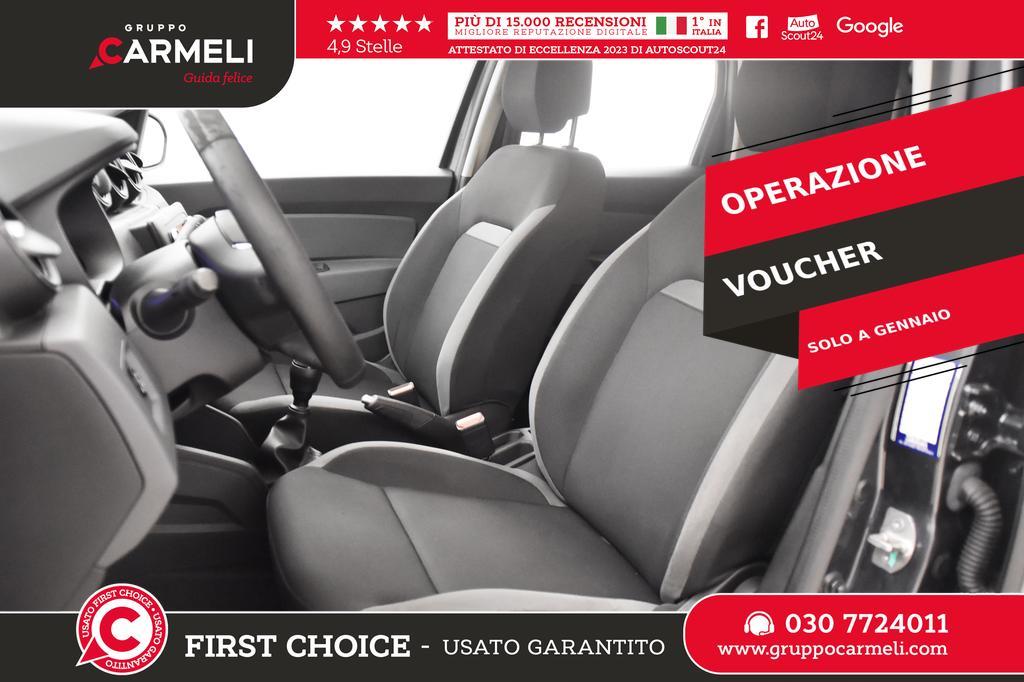 Dacia Duster 1.6 SCe Essential 4x2