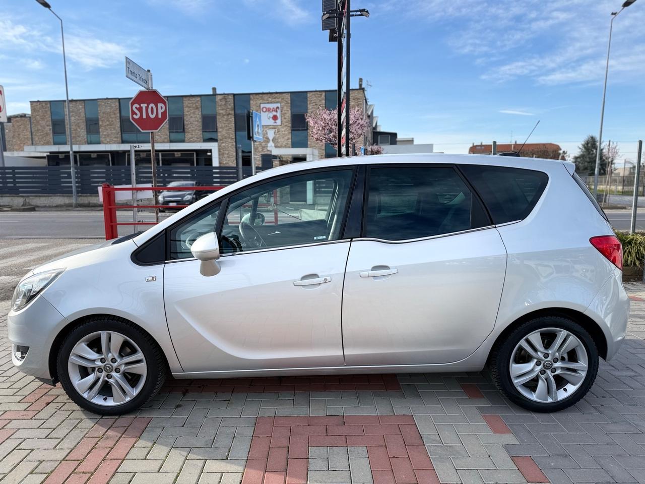 Opel Meriva 1.4 Turbo 120CV automatica . EURO6