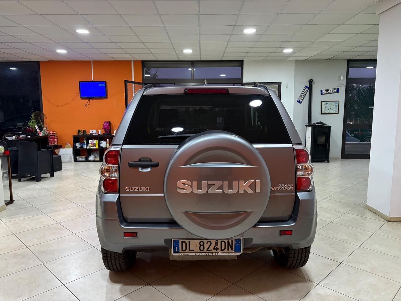 Suzuki Grand Vitara 1.9 DDiS 3 porte 4x4