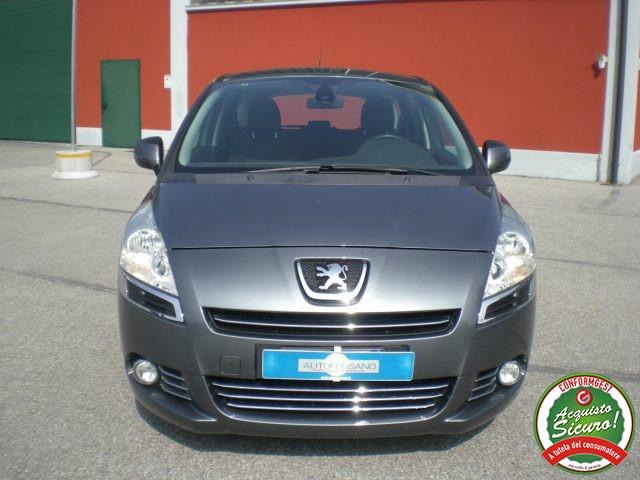 PEUGEOT 5008 1.6 HDi 112CV Family 7 POSTI