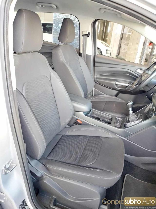 FORD Kuga 1.5 TDCI 120 CV S&S 2WD Powershift ST-Line