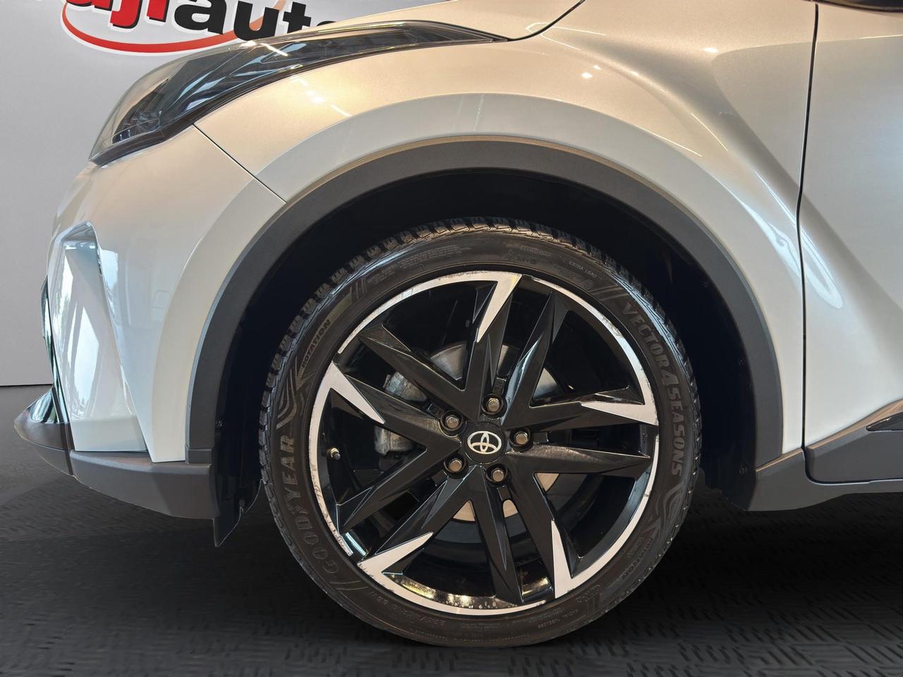 Toyota C-HR 2.0h GR Sport e-cvt