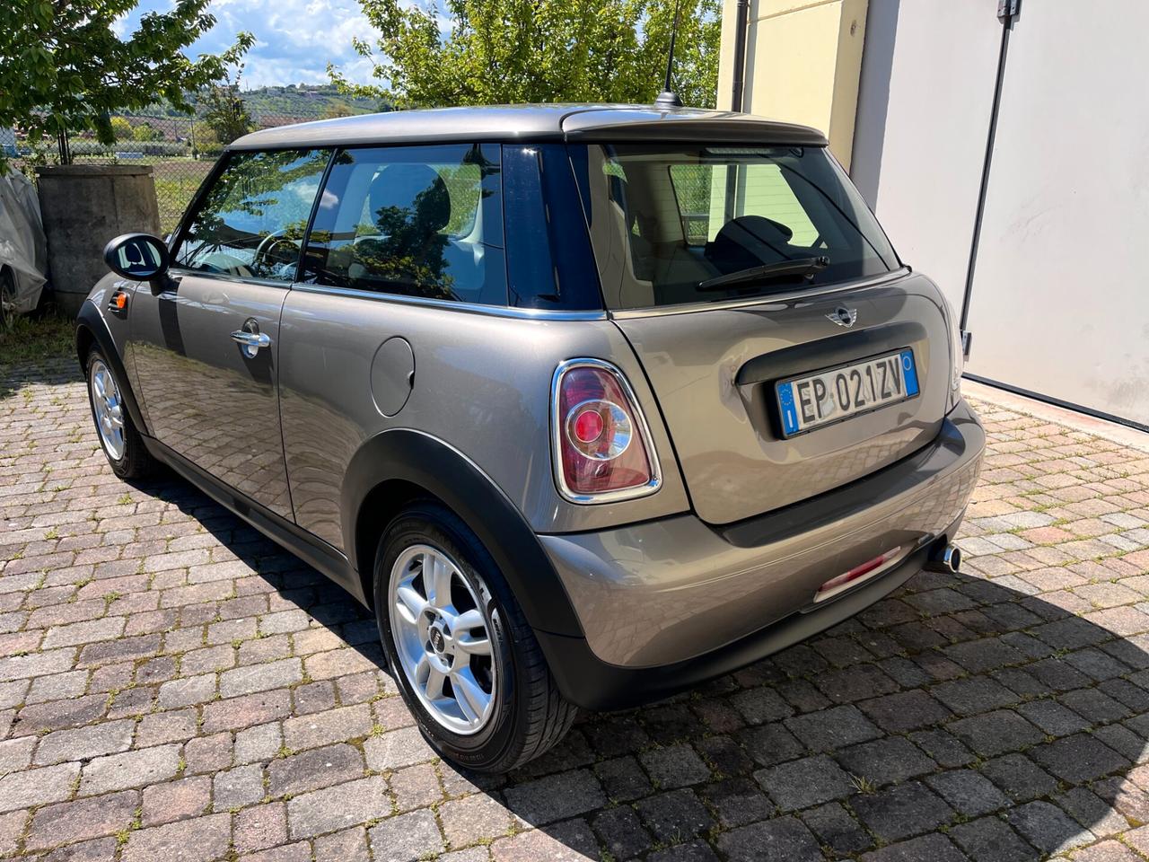Mini Mini 1.6 16V Cooper D
