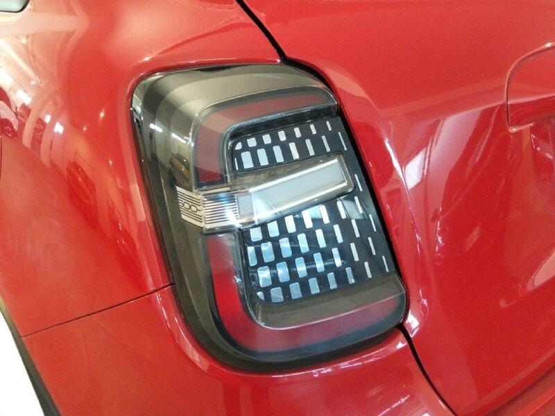 FIAT 600 (2023-->) Hybrid 110 CV DCT MHEV La Prima