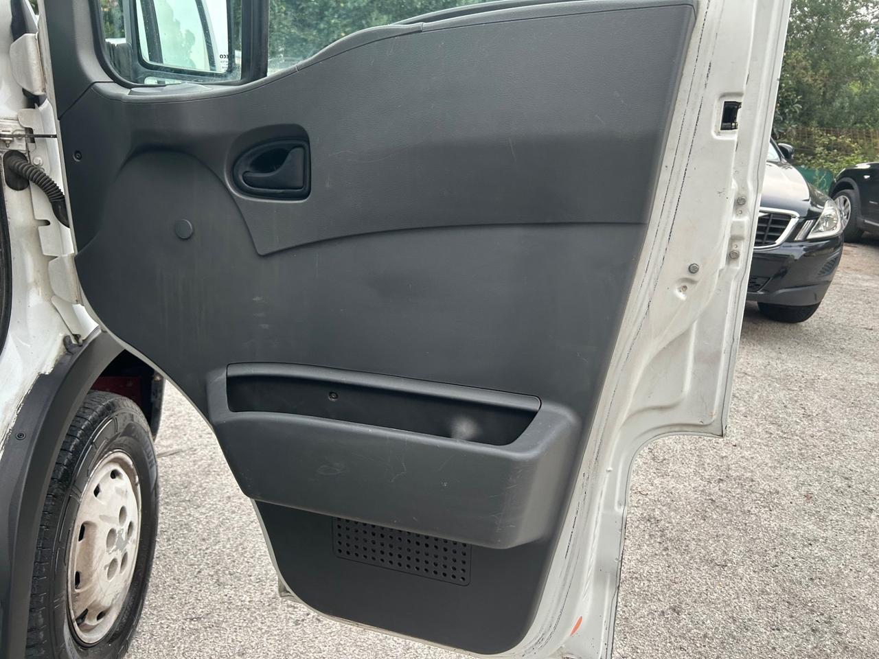 Iveco Daily 29L10V 2.3 Hpi TDI PC-TN Furgone L