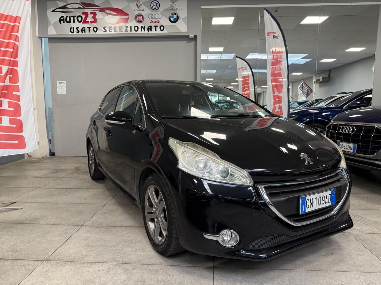 Peugeot 208 1.4 HDi 68 CV 5 porte Allure Ok Neopatentati