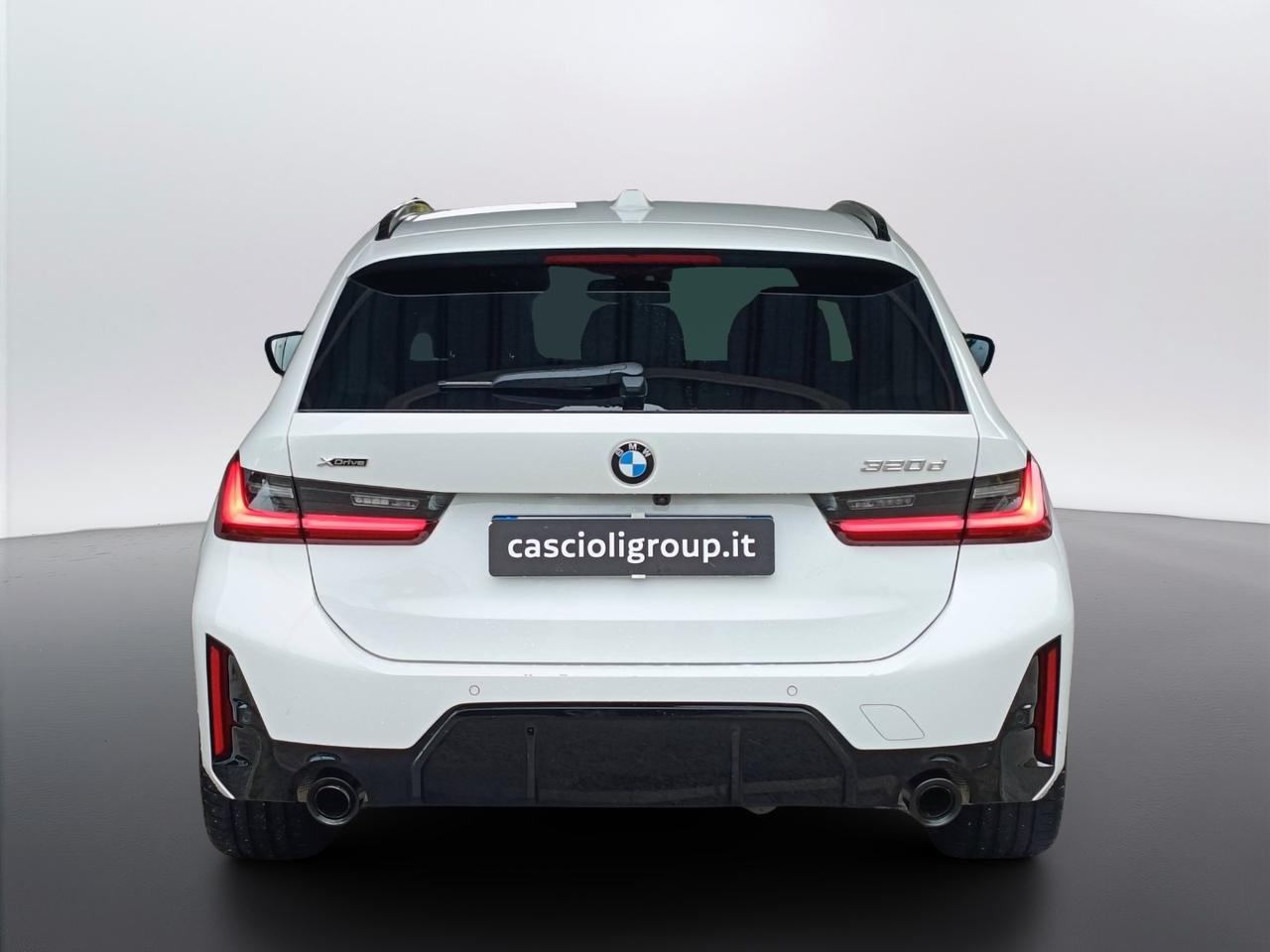 BMW Serie 3 G21 2022 Touring - 320d Touring mhev 48V xdrive MSport Pro auto