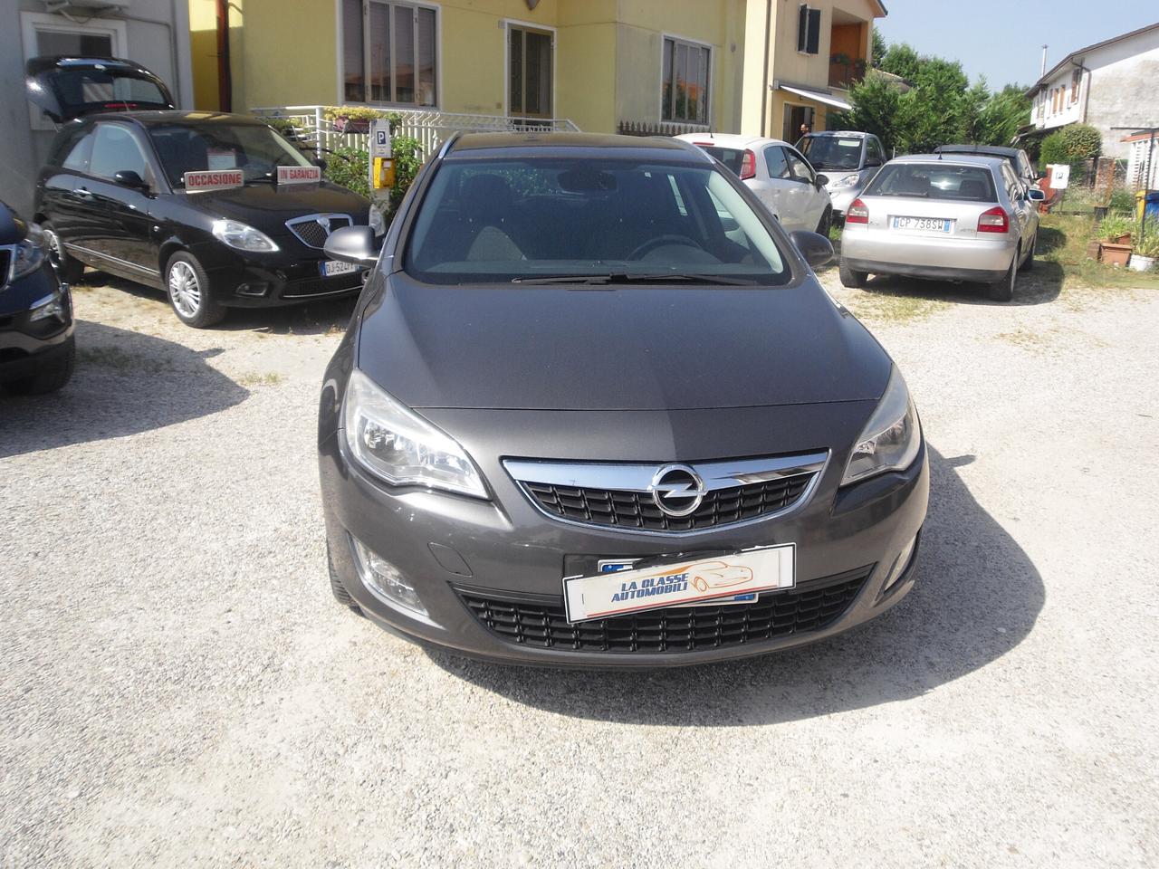 Opel Astra 1.7 CDTI SW 125CV 5 porte Cosmo