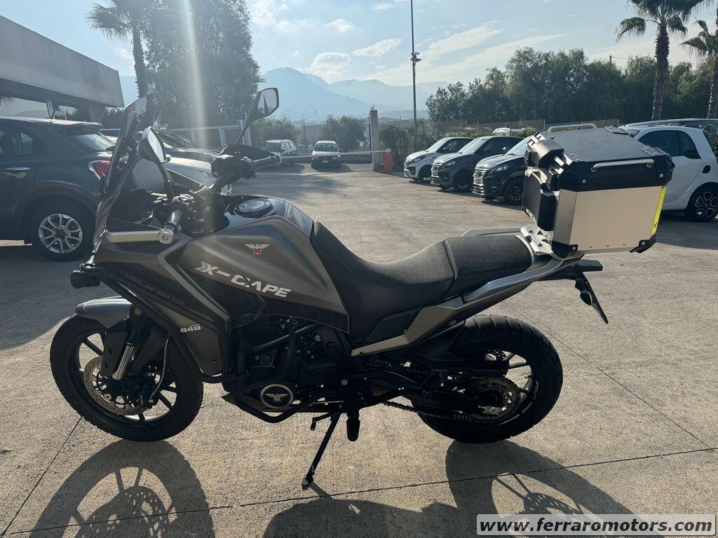 MOTO MORINI X-CAPE FARETTI E PARAMOTORE A SOLI 59 EURO AL MESE