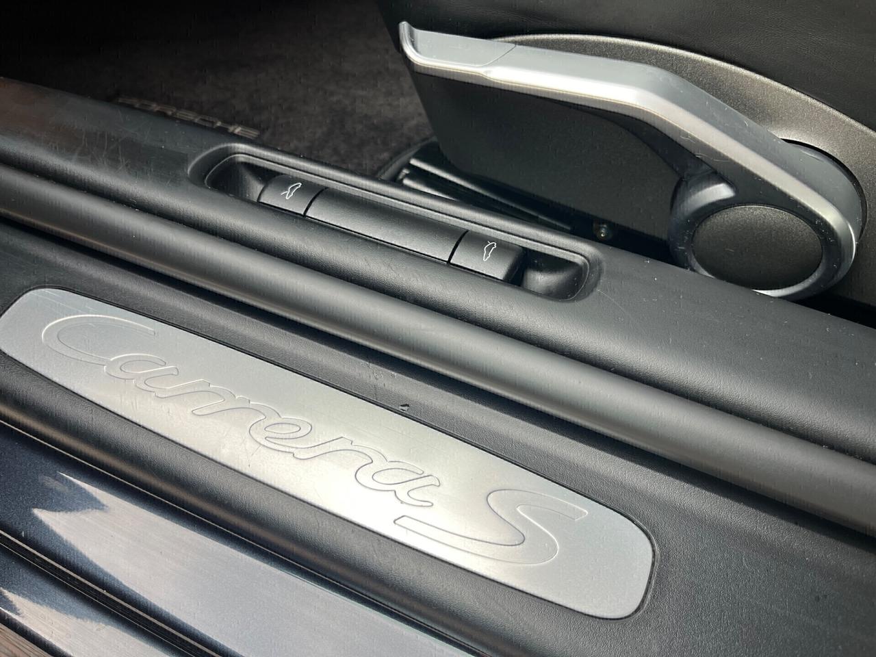 Porsche 911 Carrera S Cabriolet