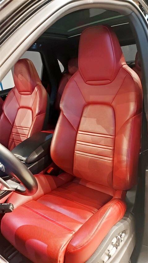 Porsche Cayenne 3.0 V6 E-Hybrid