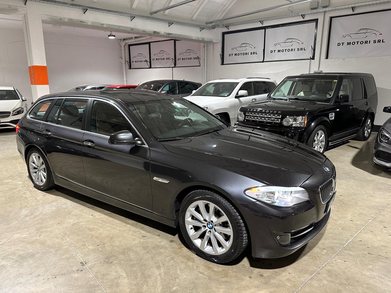 BMW 530 d Touring xDrive Luxury TETTO - XENON - NAVI PRO