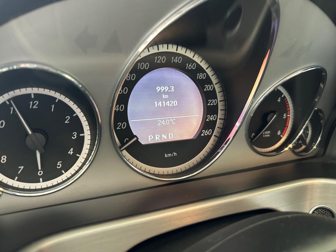 Mercedes-benz E 250 CDI avantgarde