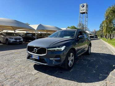 Volvo XC60 2.0 B4 Momentum Auto