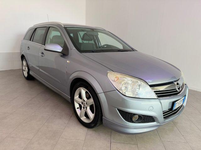 OPEL Astra 1.6 16V VVT Station Wagon Easytronic Cosmo