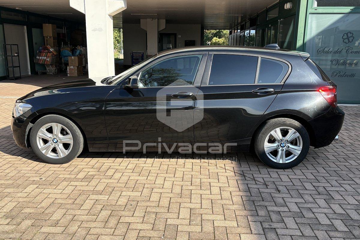 BMW 120d 5p. Business