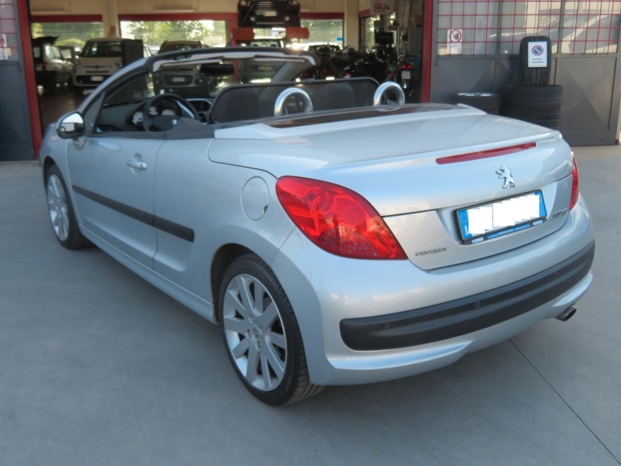 Peugeot 207 1.6 THP 150CV CC Féline