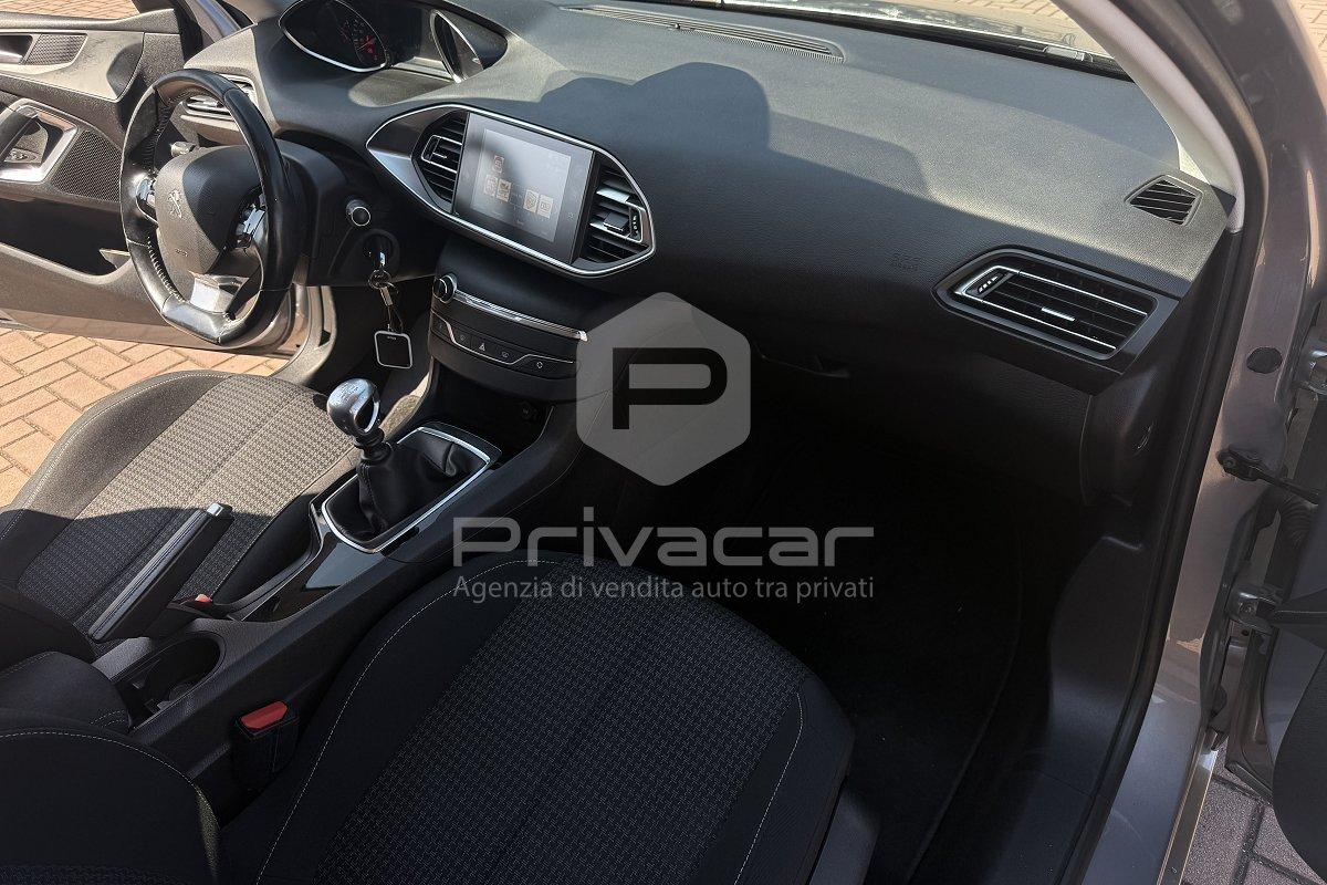 PEUGEOT 308 BlueHDi 130 S&S Allure