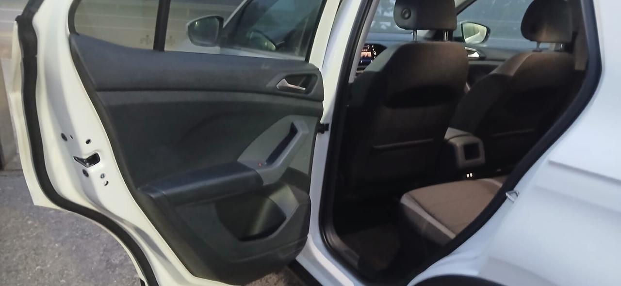 Volkswagen T-Cross 1.6 TDI DSG - 2020