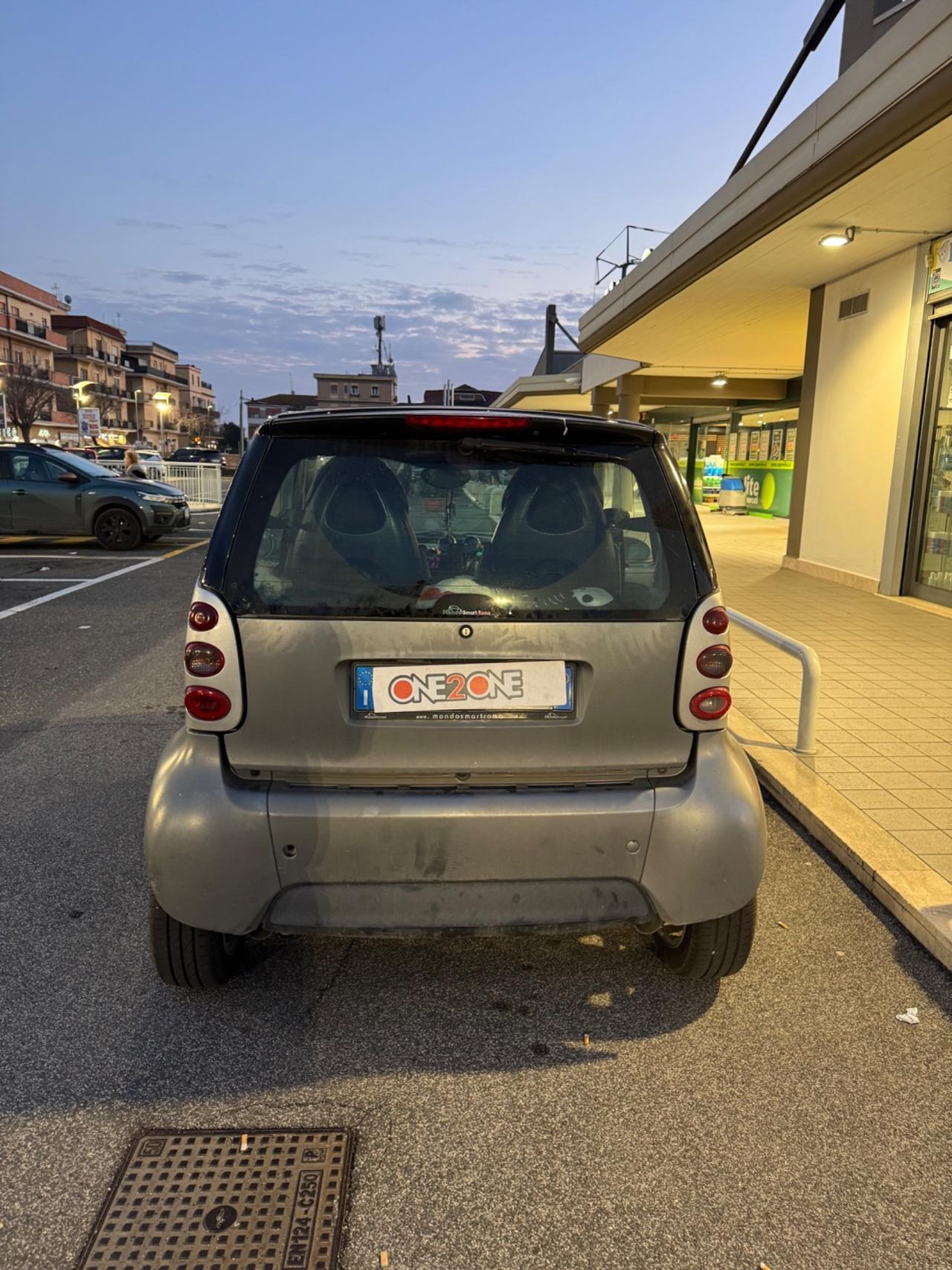 Smart ForTwo 700 coupé pure (45 kW)