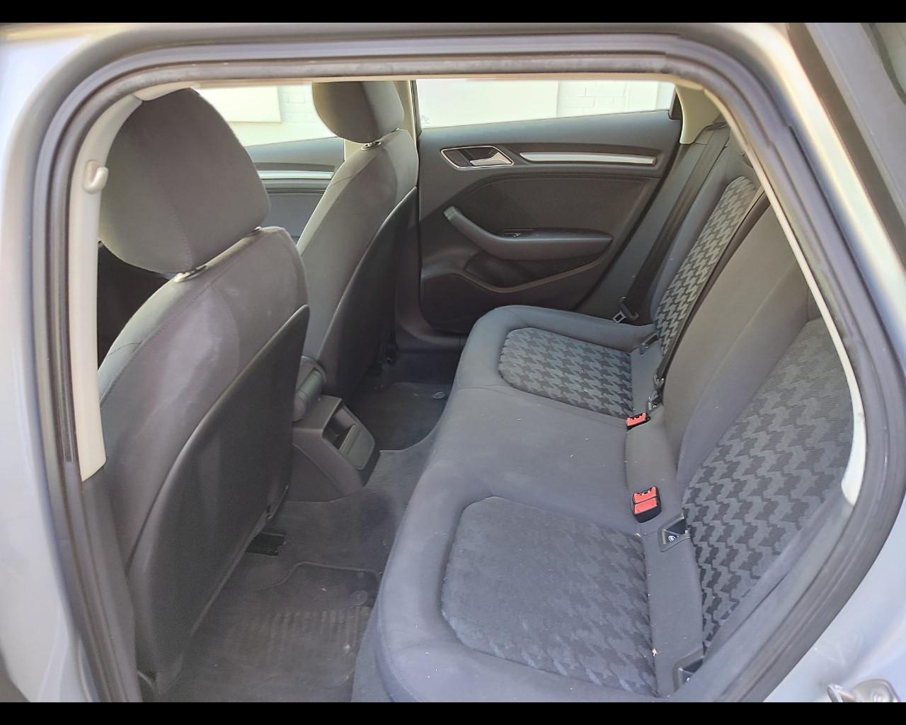AUDI A3 SPB 1.6 TDI clean diesel Attraction
