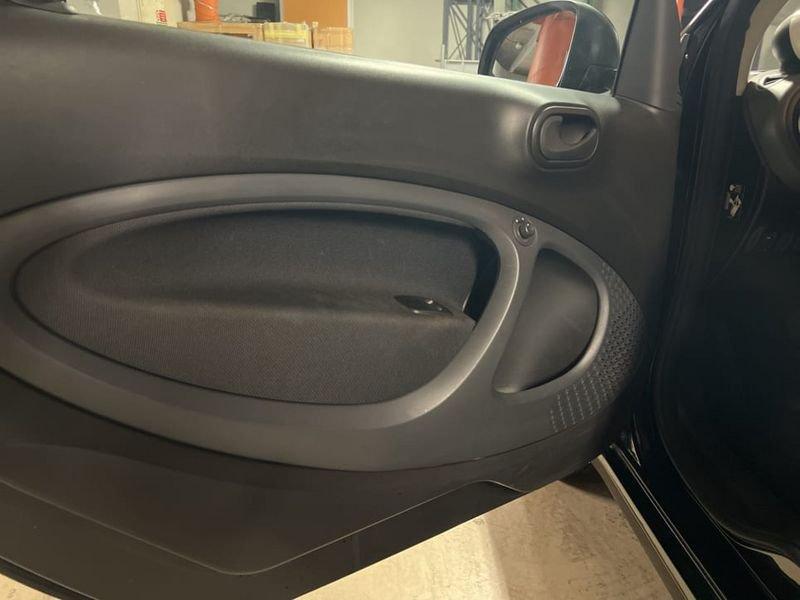 smart fortwo EQ PURE 4,6KW