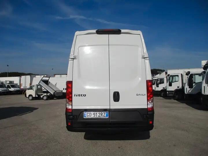Iveco Daily 35C16 2.3 160CV E6 MAXI P.4100 GEMELLATO 154000KM