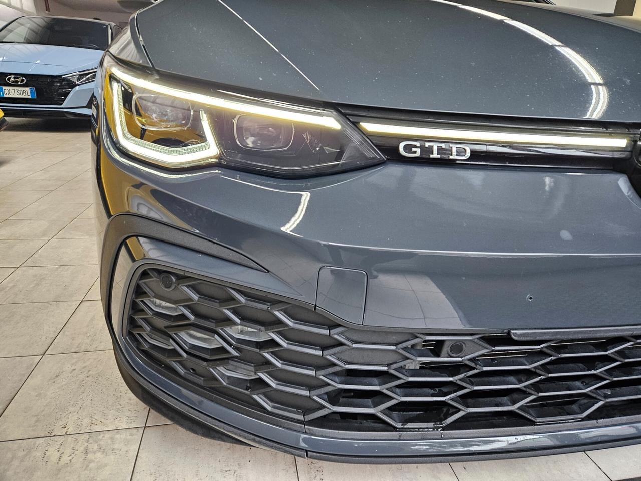 Volkswagen Golf 2.0 GTD 200 CV DSG - TETTO - CERCHI 19 - FULL