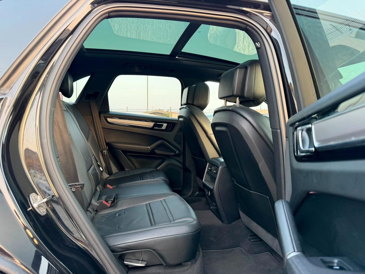 Porsche Cayenne 3.0 V6 E-Hybrid
