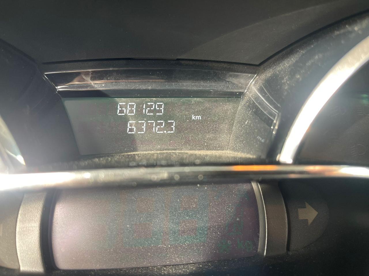 Renault Clio 1.2 75CV 5 porte Costume National