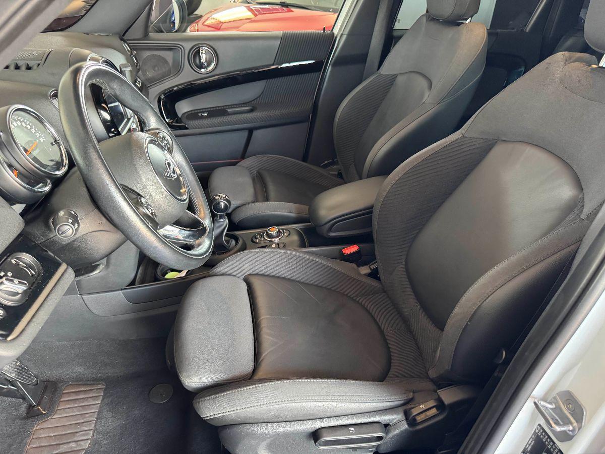 MINI Countryman Cooper D Oakwood